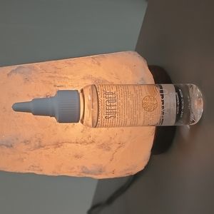 Surface Bassu Hydrating Hair Oil